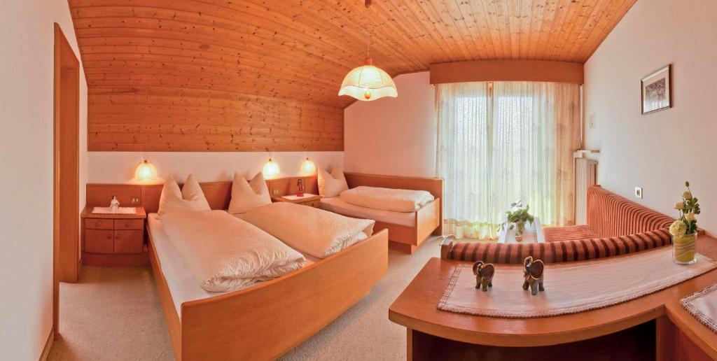 Haus Christl Bed and Breakfast Lana Habitación foto