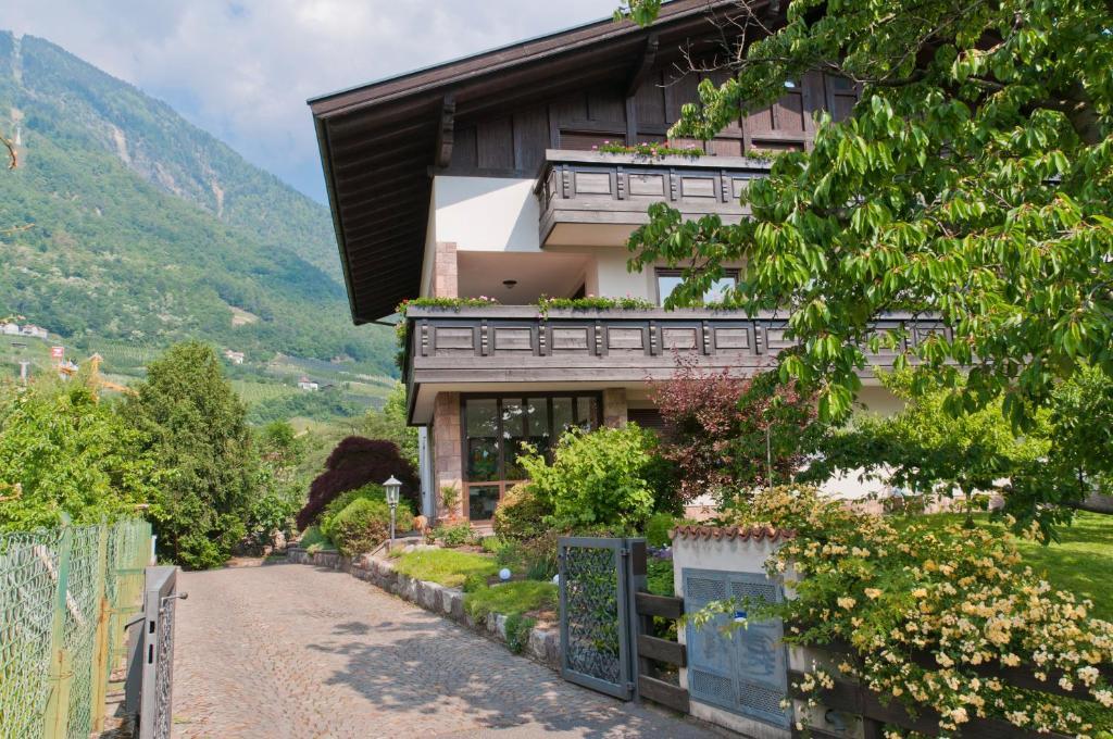 Haus Christl Bed and Breakfast Lana Exterior foto